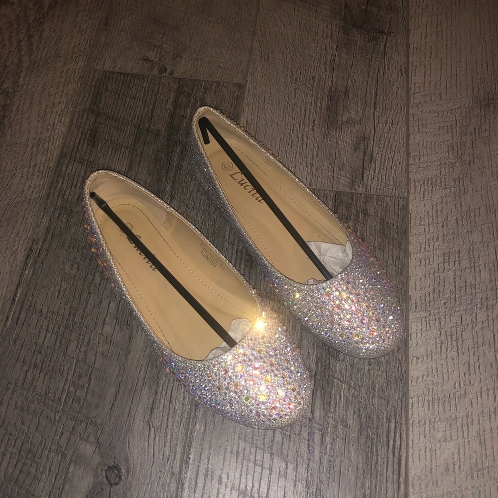 Silver flats